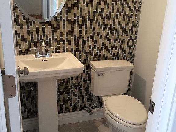 2nd image of 6046 Jerusalem Dr