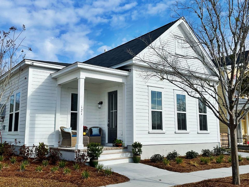 1st image of 227 Summers Dr #L1ig41