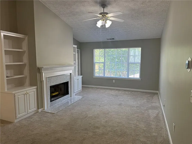 1001 Holly Dr #207 — Photo 3