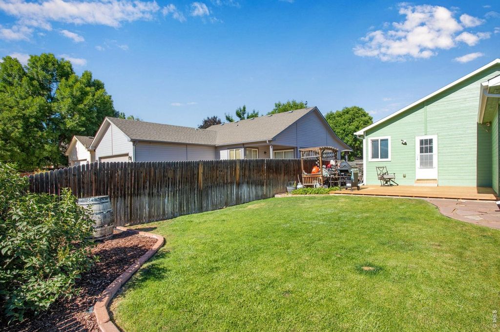399 Lark Bunting Ave