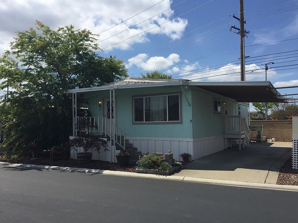 1st image of 4213 Brookside Dr #152