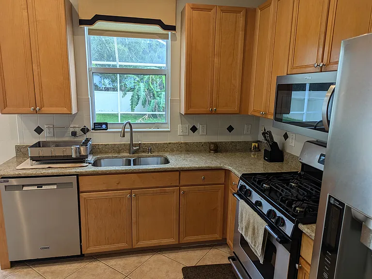 7719 Bingham Ct — Photo 10