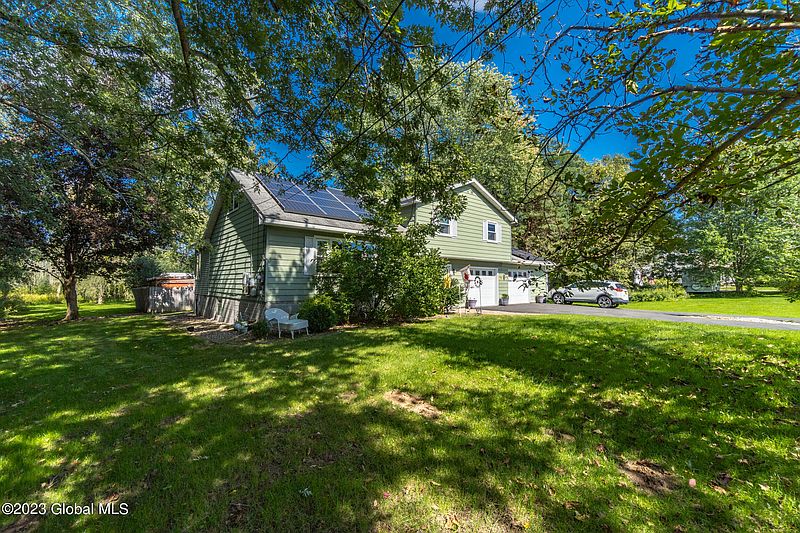 5th image of 75 Hubbs Road