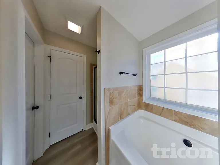 3657 Fox Tail Dr — Photo 9