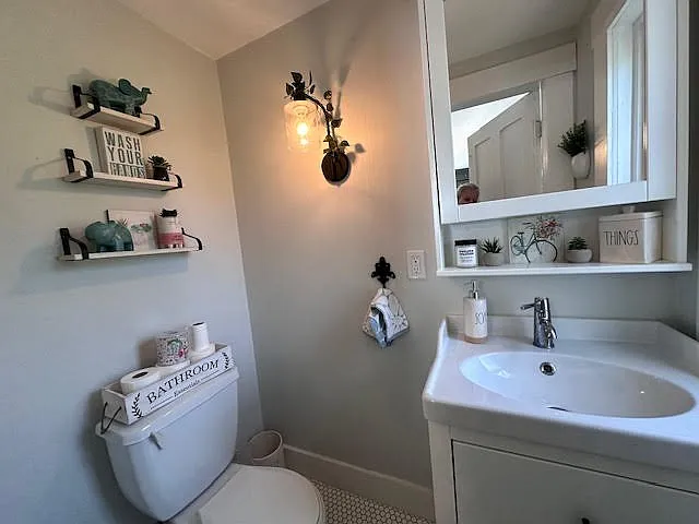 299 Wellington St — Photo 10