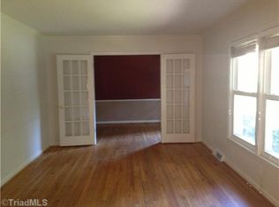 1909 Forest Valley Rd, Greensboro, NC 27410