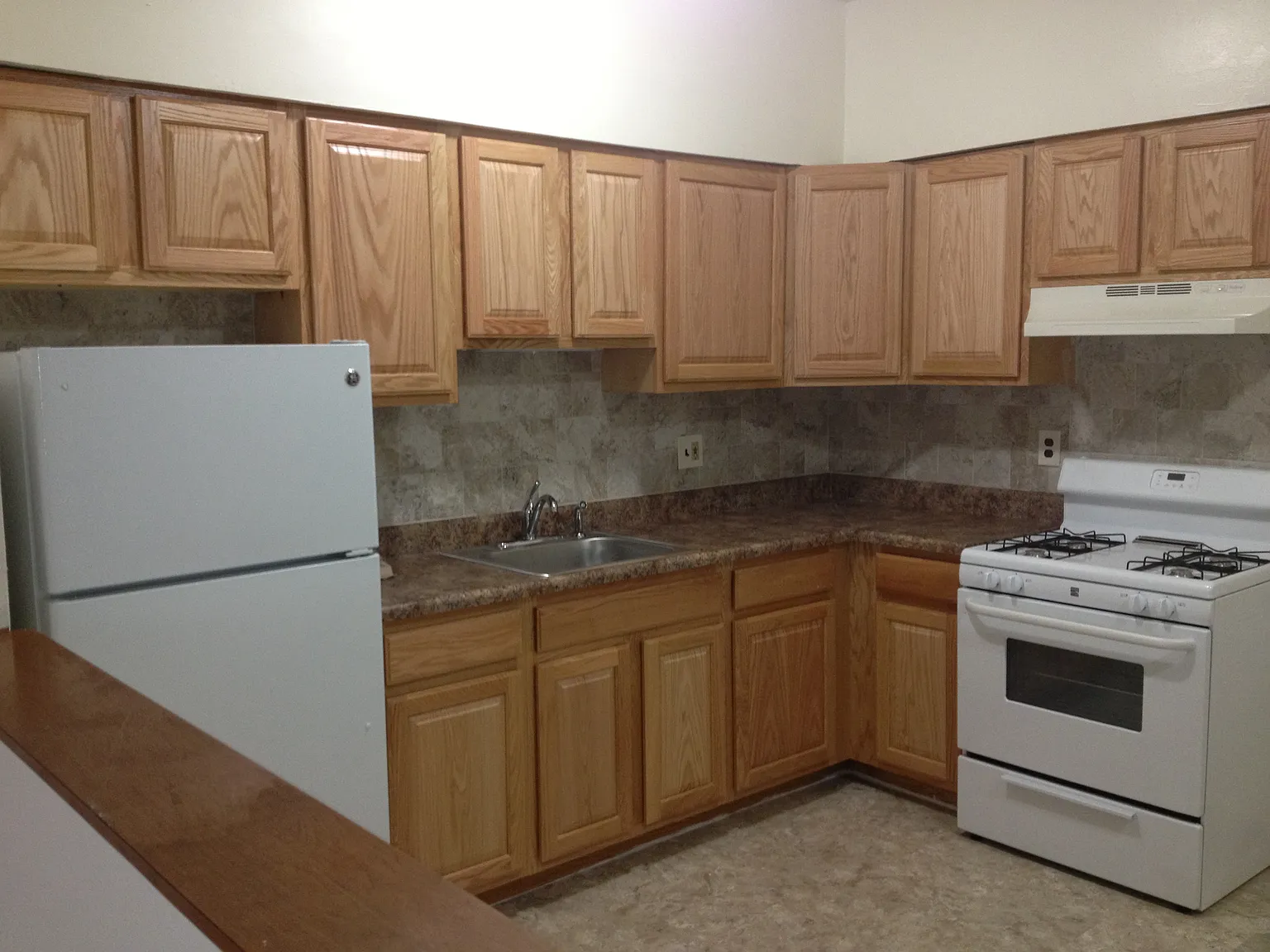 Lynn York Apartments — Photo 2