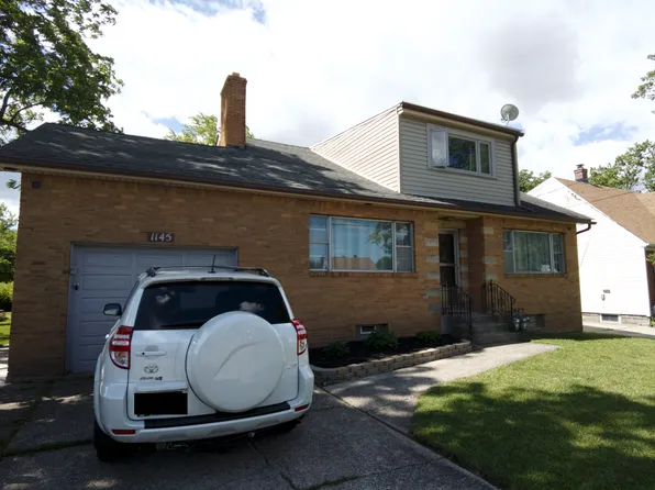 1145 Cleveland Dr, Cheektowaga, NY 14225