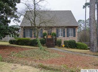 3400 Norwich Dr, Vestavia, AL 35243