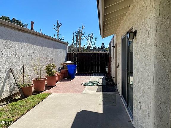 2nd image of 2186 Chandler St