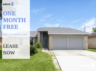 10618 Den Oak Dr, Houston, TX 77065