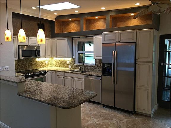 2nd image of 6970 Grande Vista Way