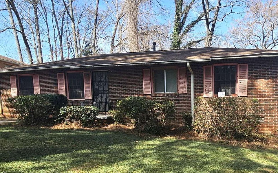 1st image of 2481 Harvel Dr NW