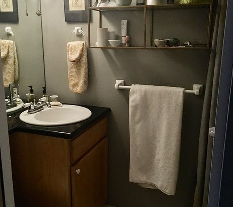 1st image of 1645 Pine St #1