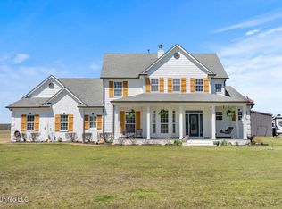 4605 Robertson Gin Rd, Hernando, MS 38632