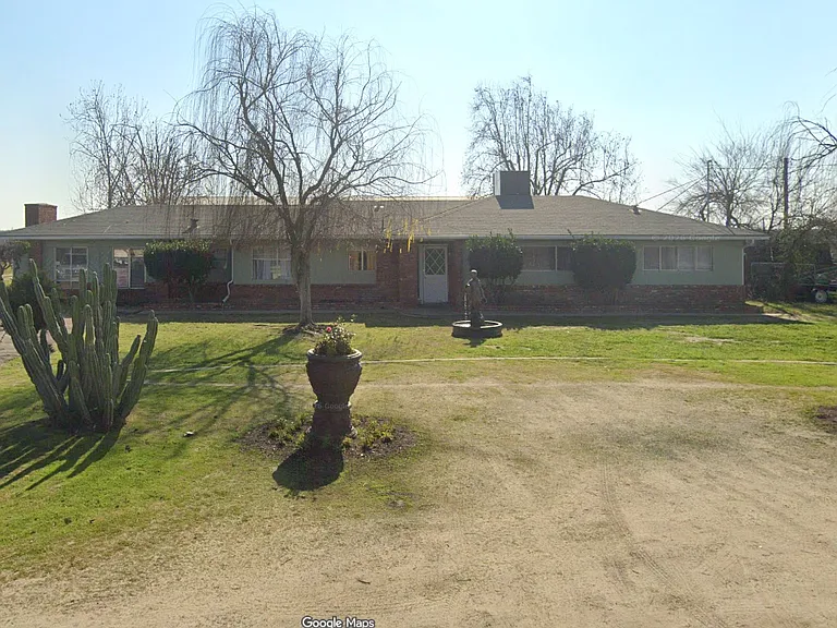 1173 W Rose Ave — Photo 1