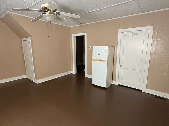 2nd image of 632 E 14th Ave #3