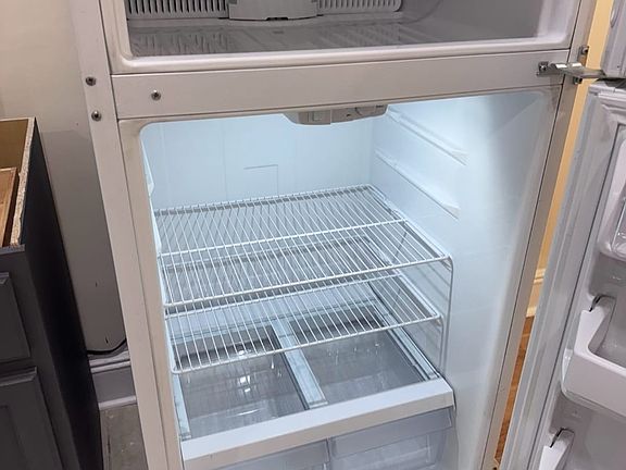 5th image of 60 Frank St Unit 2