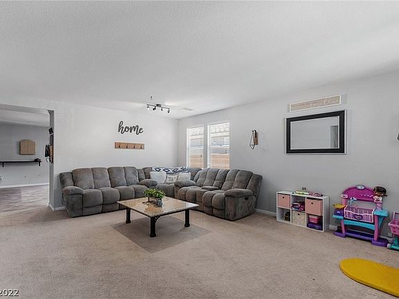 2nd image of 6704 Sand Swallow St