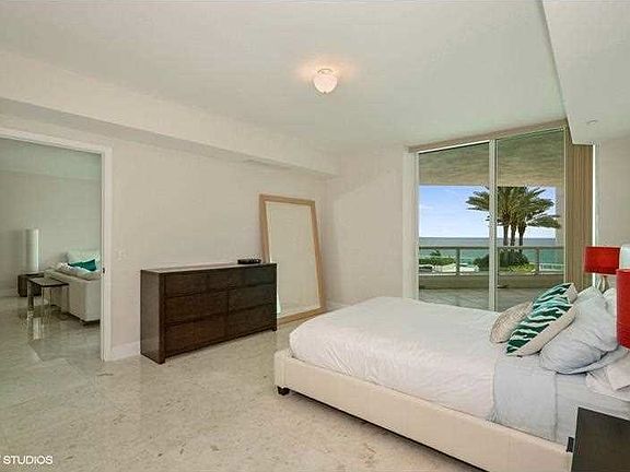 3rd image of 101 S Fort Lauderdale Beach Blvd #702