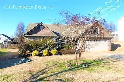 3 bed, 1552 sqft, $1,650 — Photo 3