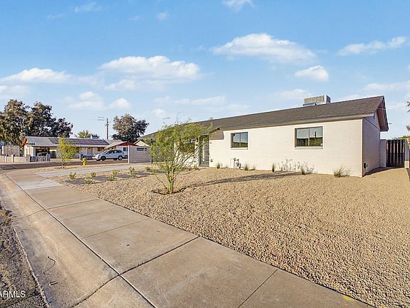 4th image of 3005 S EDWARD Drive