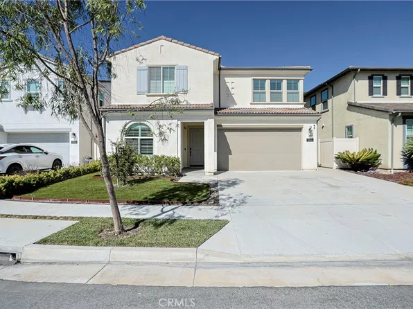 5731 Windchime Dr, Huntington Beach, CA 92647