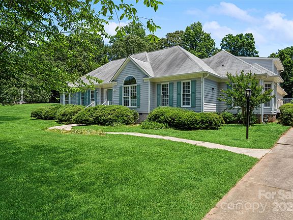 4th image of 9301 Joines Dr