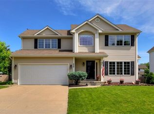 850 Spruce St, Waukee, IA 50263