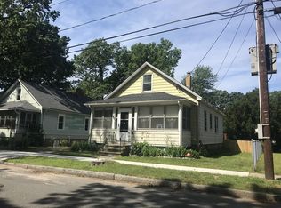 220 El Paso St, Springfield, MA 01104