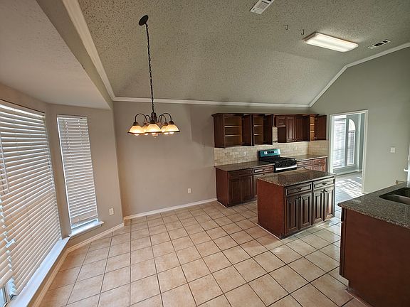 5th image of 8504 Pebblebrook Dr