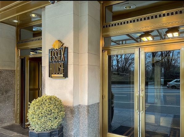 160 Central Park S #515