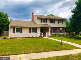 810 Cypress Dr, Vineland, NJ 08360