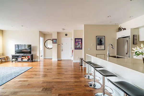 Sold by Compass | media 4