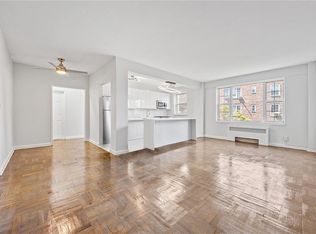 220 Pelham Rd APT 5K, New Rochelle, NY 10805