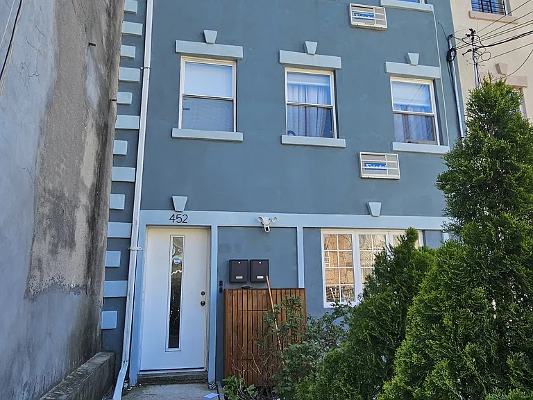 452 Linwood St #3 — Photo 7