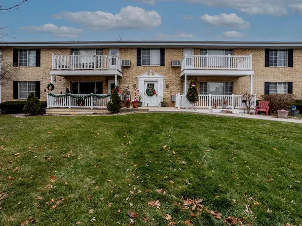 142 Heidel ROAD, Thiensville, WI 53092