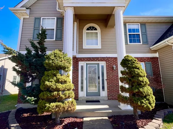 1154 Spring Orchard Dr, O'Fallon, MO 63368