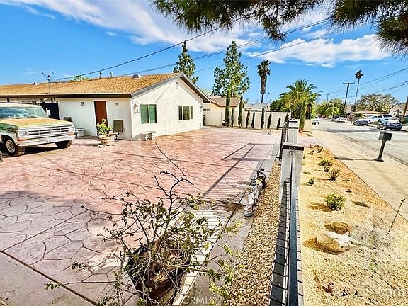 2nd image of 8735 Calaveras Ave