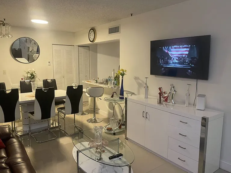 9715 Fontainebleau Blvd #E109 — Photo 8