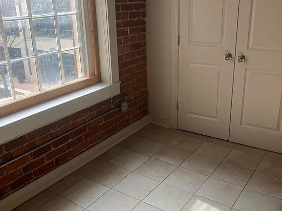 2nd image of 2101 E Main St