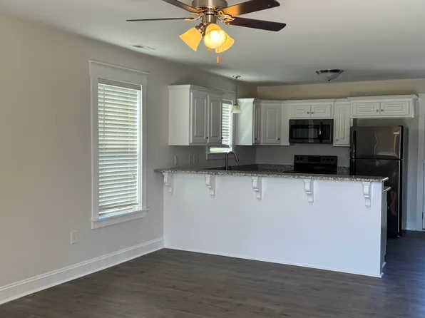 2690 Bakers Chapel Rd, Smithfield, NC 27577