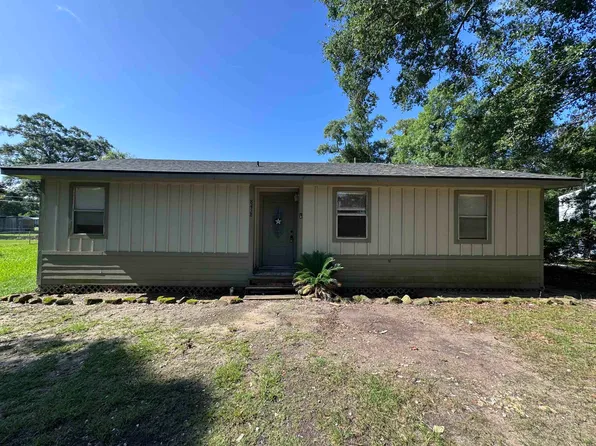 8458 Wingfield Dr, Lumberton, TX 77657