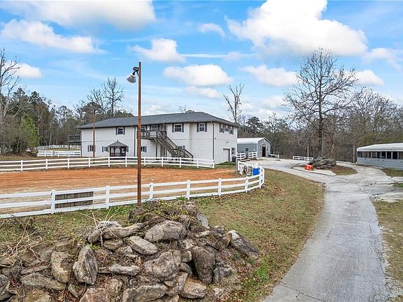 2nd image of 2150 Smyrna Ridge Ct SW