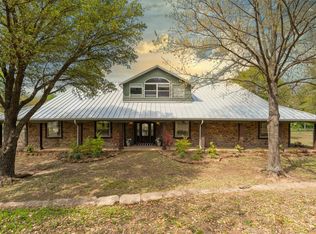 162 Ranchway Dr, Burleson, TX 76028