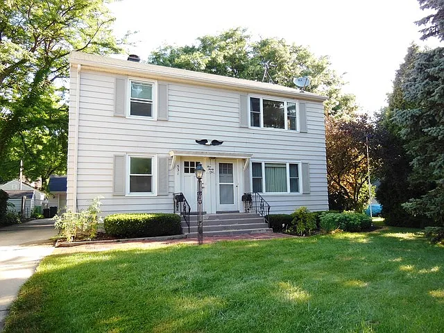 531 W Wilson St photo 1