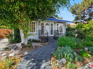 3933 Keeshen Dr, Los Angeles, CA 90066