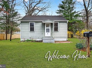 9 Spruce Ln, Hainesport, NJ
