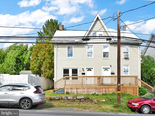 333 W Grand Ave, Tower City, PA 17980