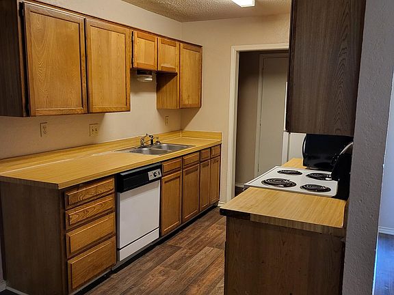 5th image of 3715 Hulen Park Cir